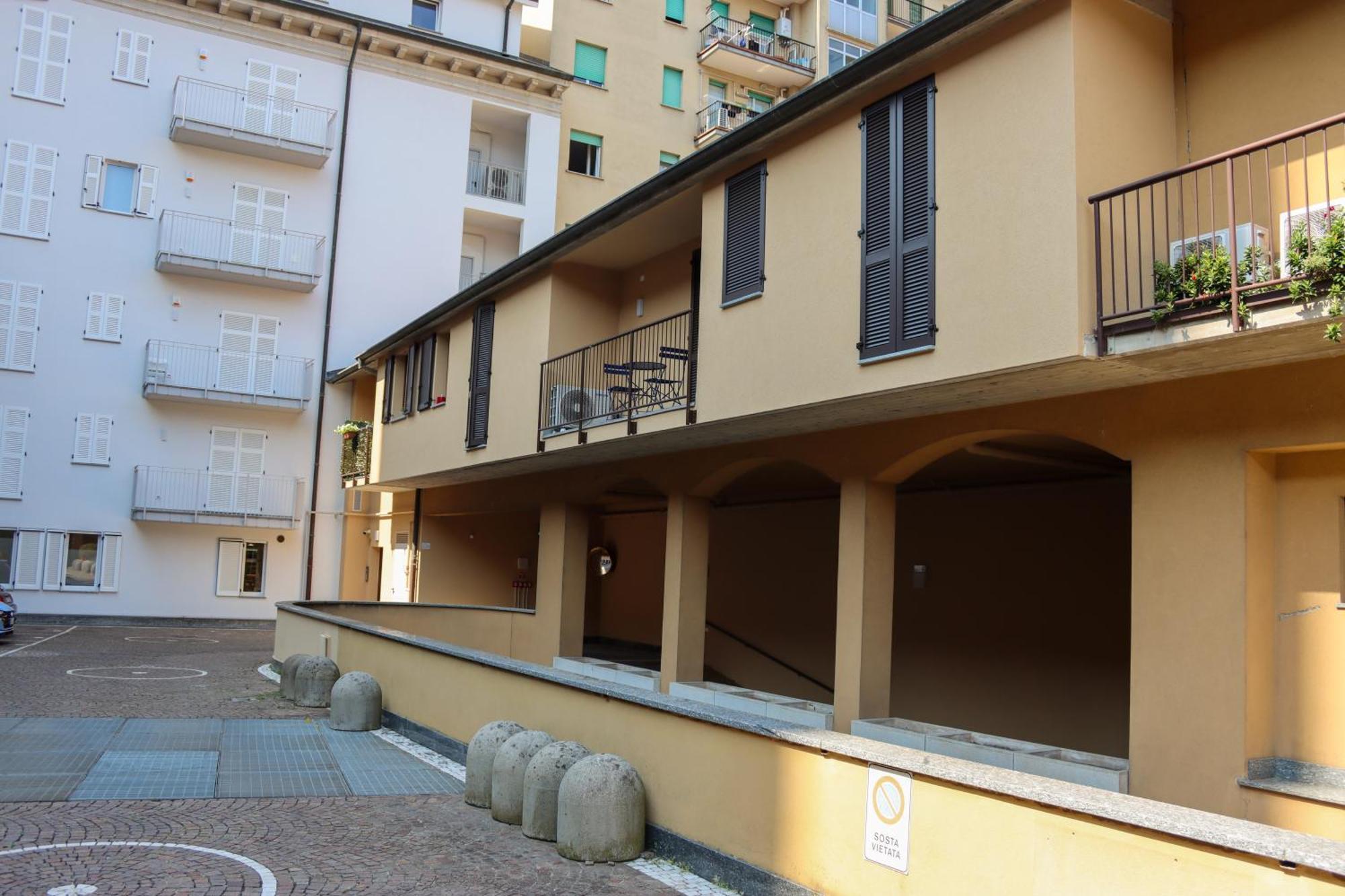 Casa Ardo Wifi & Free Parking In Lecco Center Apartment Екстериор снимка
